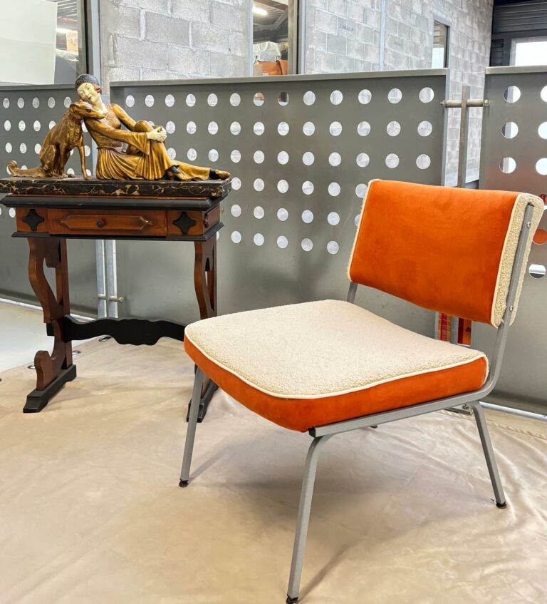 Fauteuil seventies 150 euros